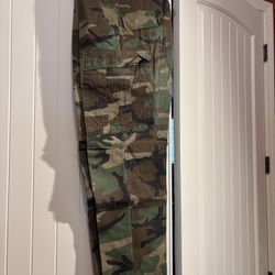 Vintage camouflage combat trousers (L4)