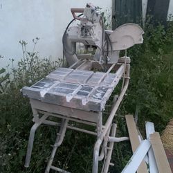 FREE Tile Cutter - Must Transport Yourself