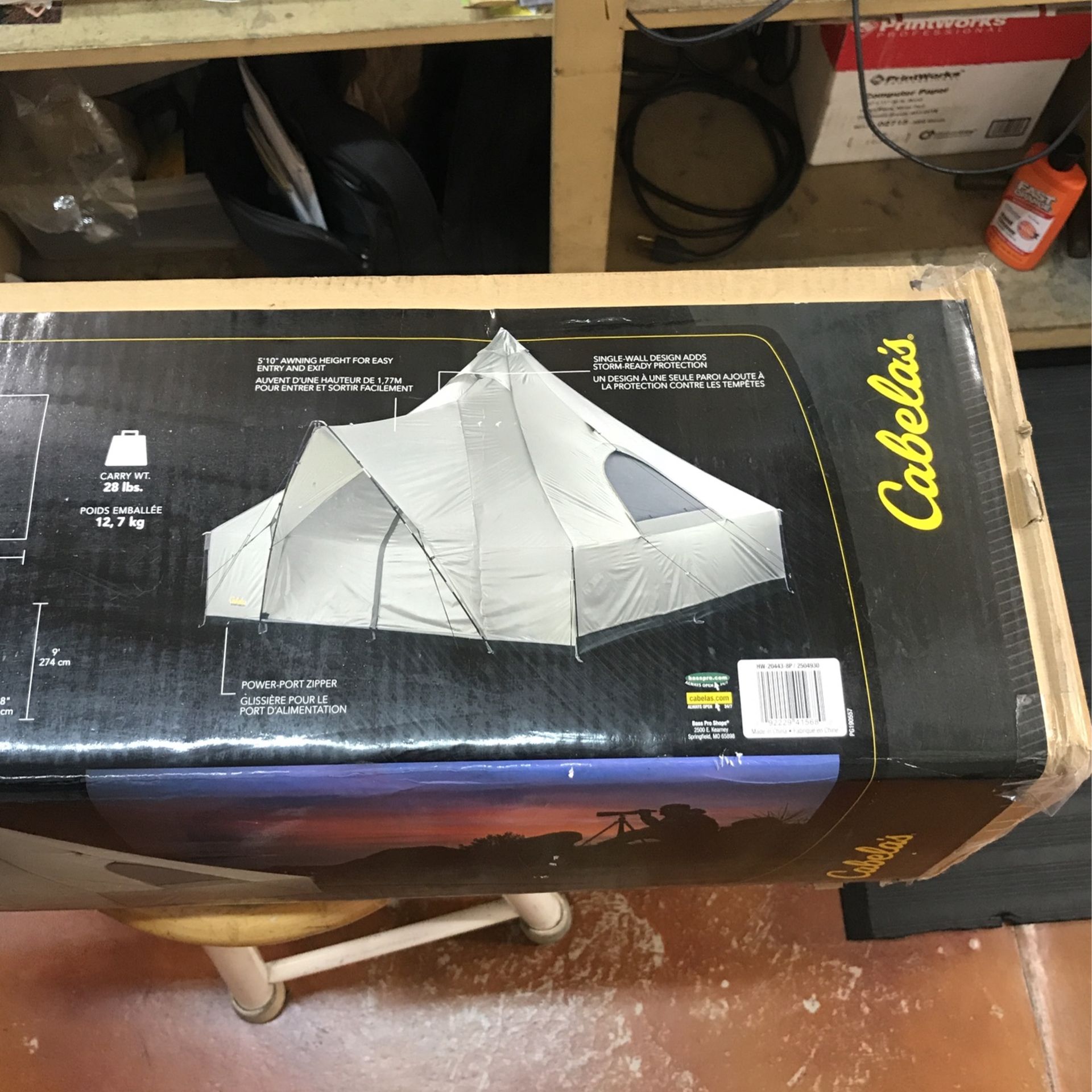 New Cabelas Outback Lodge 8 Person Tent 12x12x9”
