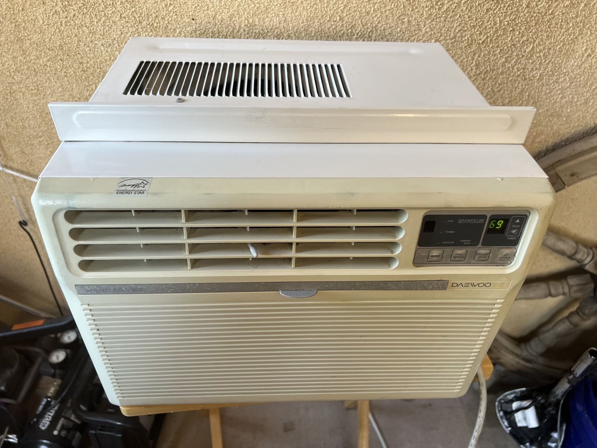 Daewoo 5350 Btu Window Air Conditioner