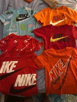 Boys Nike 5-7 small