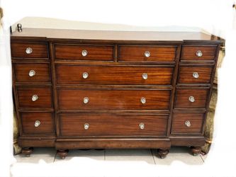 Dresser For Sale