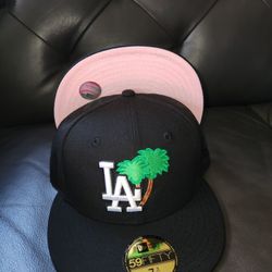 $50 - LOS ANGELES DODGERS PINK BOTTOM UV NEW ERA FITTED 7 3/8