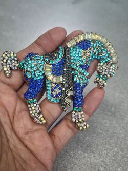 Large Crystal Horse Brooch Pin