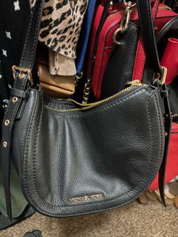 Michael kors crossbody