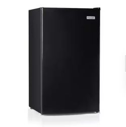 IGLOO Refrigerator (Black Fridge18 in. Width 3.2 cu.ft. )
