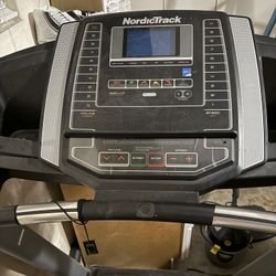 Nordic track Treadmill 