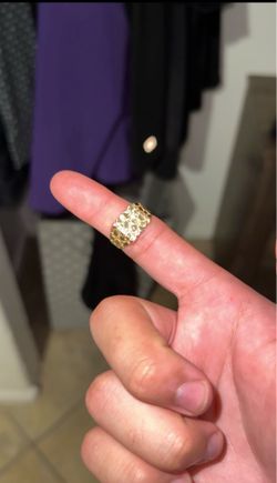 Gold nugget ring