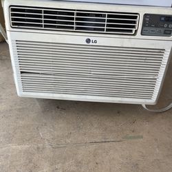 Used LG 12,000 BTU A/C window unit $100 OBO