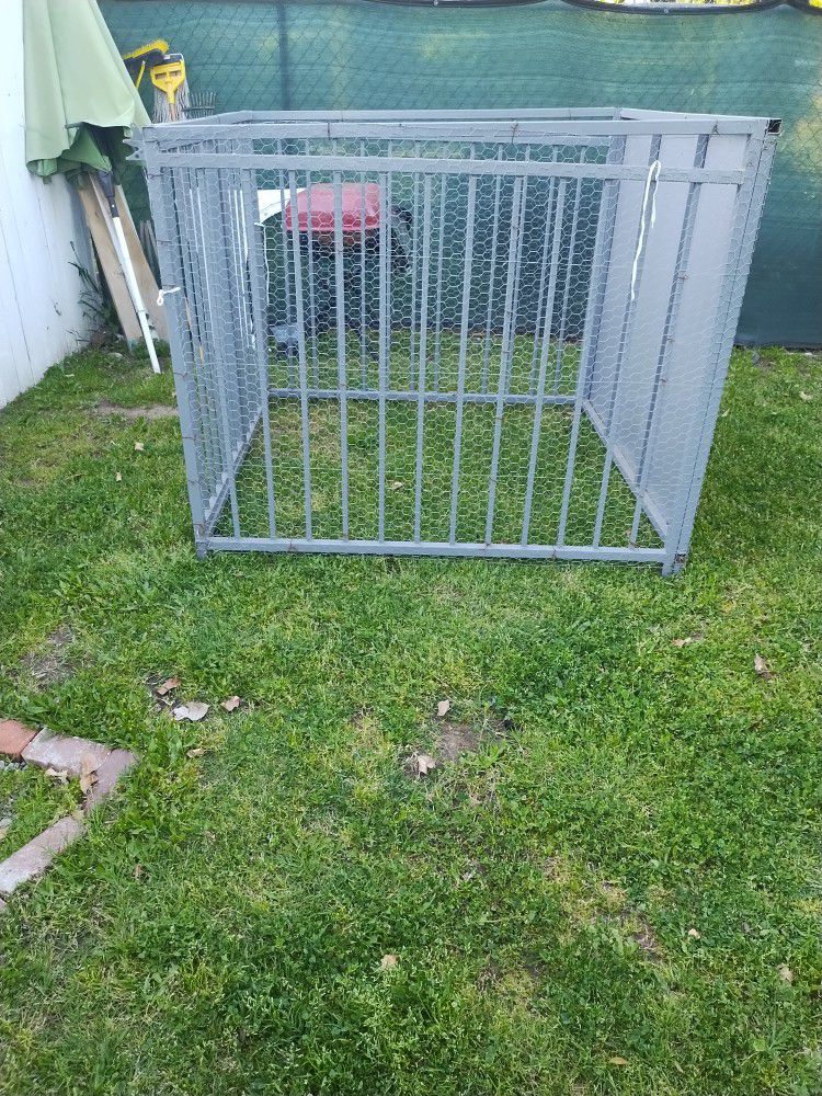 Cage 5ft x 5ft 