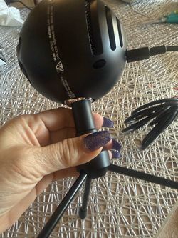 Blue Snowball USB Microphone with Tripod