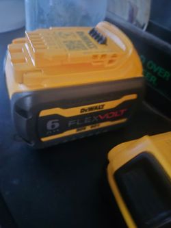 Dewalt 5 ah 20 volt and a 6ah flexvolt 60v Dewalt