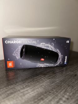 JBL Charge Essential