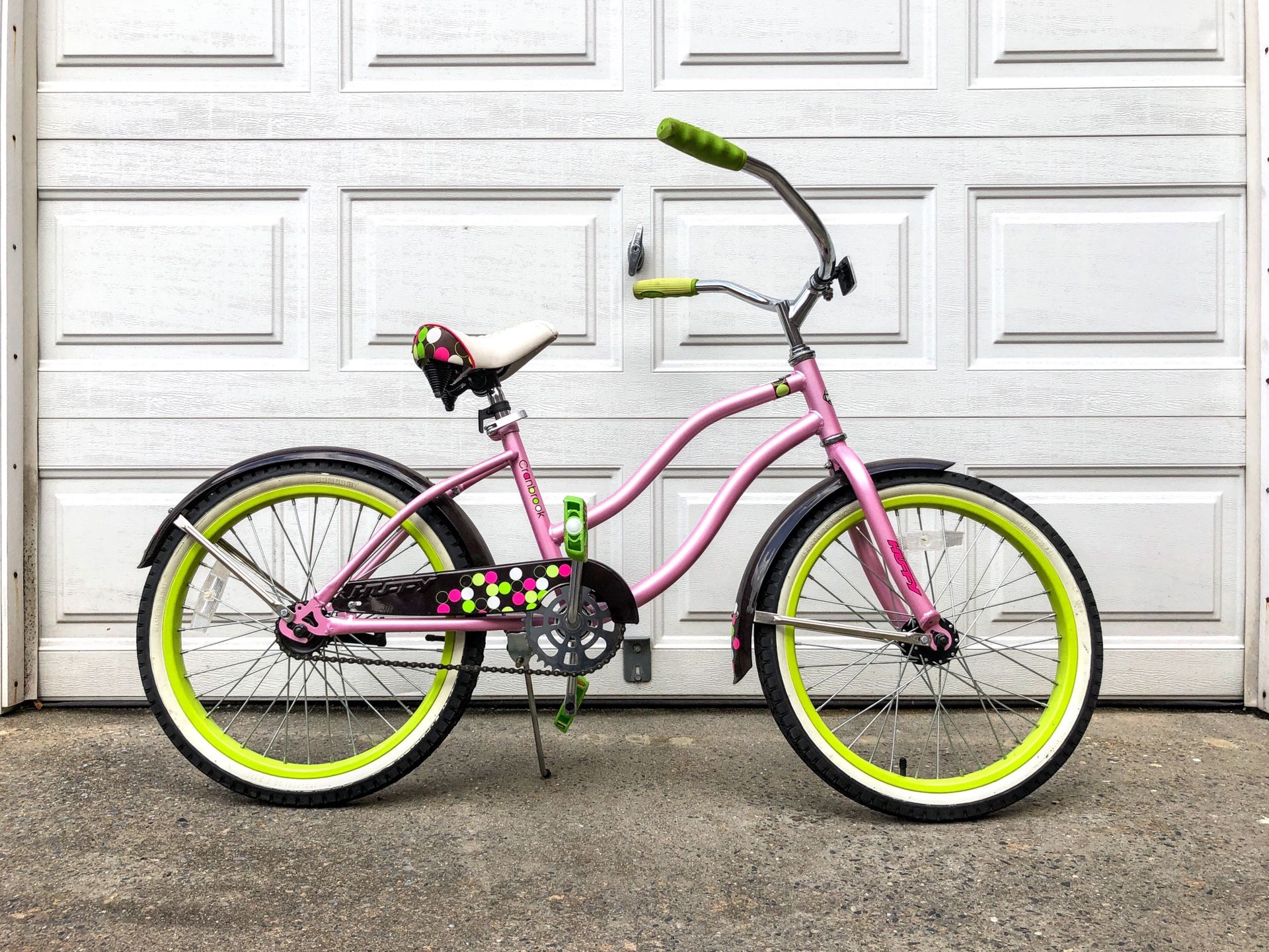 20 Inch Huffy Cranbrook Girls’ Cruiser Bike