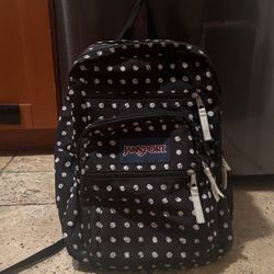 Jansport Backpack 🎒 Clean No Rips And No Stains. Only Used For A Couple Months. 