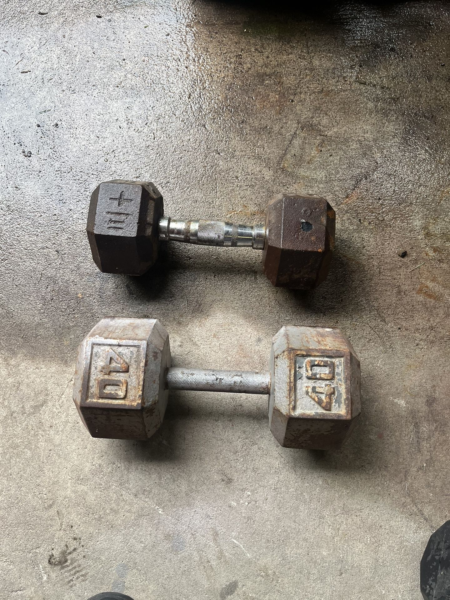 weights 30$ both.