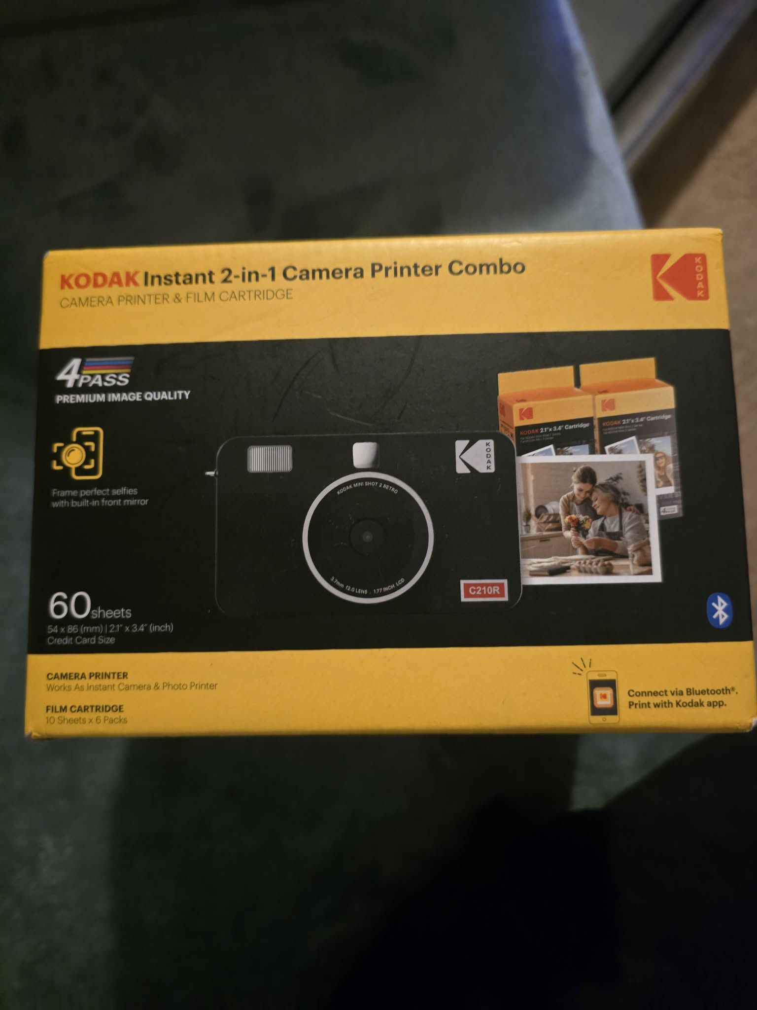KODAK Mini Shot 2 C210R 4PASS 2-in-1 Instant Digital Camera and Photo Printer bundle.