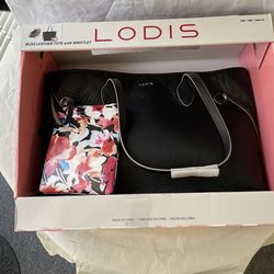 Lodi’s Bliss Leather Tote With Wristlet Black