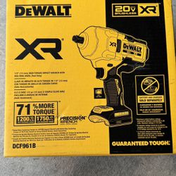 Dewalt 1/2” High Torque  Impact Wrench With Hog Ring Anvil 