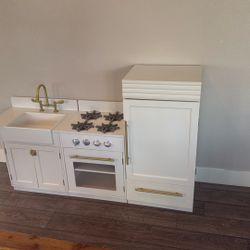 Pottery Barn Kitchen 