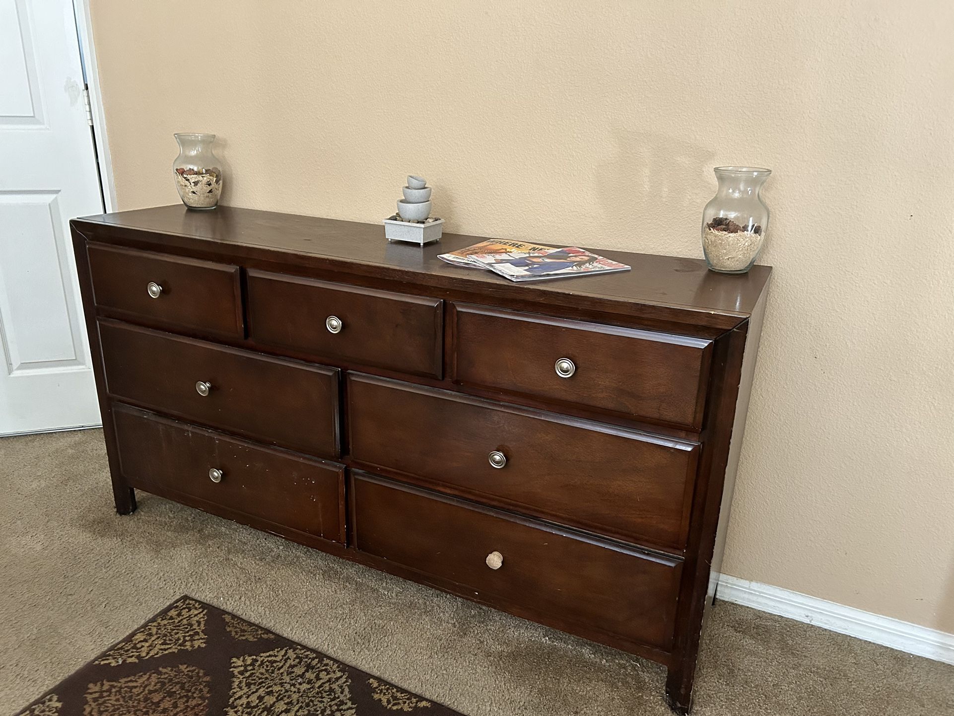 Wooden Shelf/cabinet