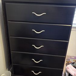 🥰🌹BEAUTIFUL FULL SIZE DARK BROWN COLOR BEDROOM SET: BED FRAME, CHEST, NIGHTSTAND🥰🌹