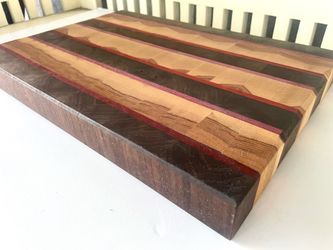 ** Beautiful  Custom Hardwood Cutting Board .**