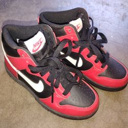 Nikes Size 12 C 