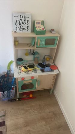 Kids Kitchen