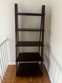 Tall shelf