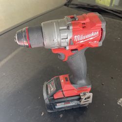 Milwaukee Hammer drill 