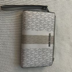 Cartera Doble Zipper Michael Kors 
