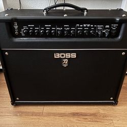 Boss Katana Artist 100 MKII Amp - Foot switch included- Excellent Condition