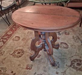 Antique Victorian Tilt-Top Parlor Table