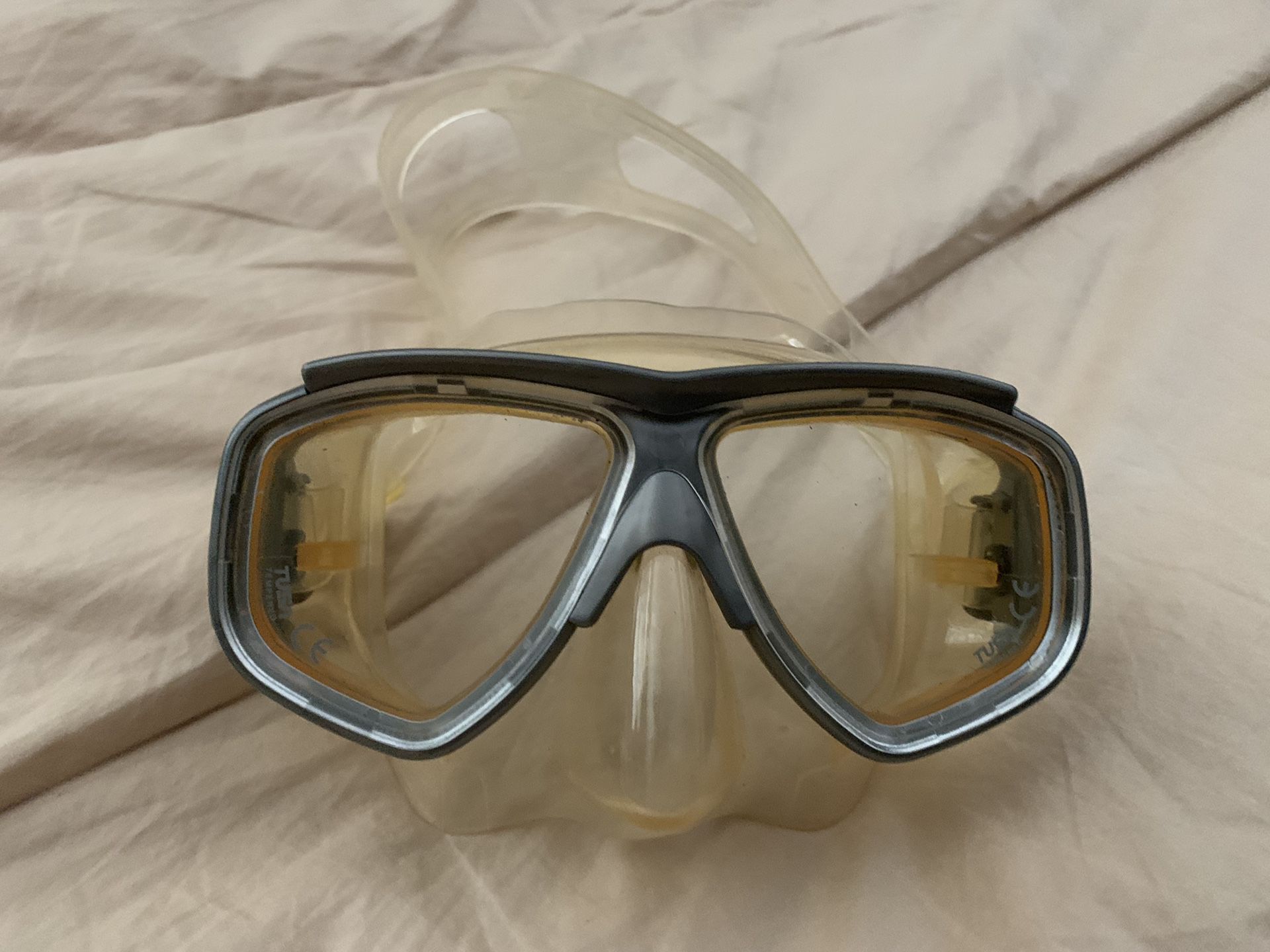 Scuba, snorkeling mask