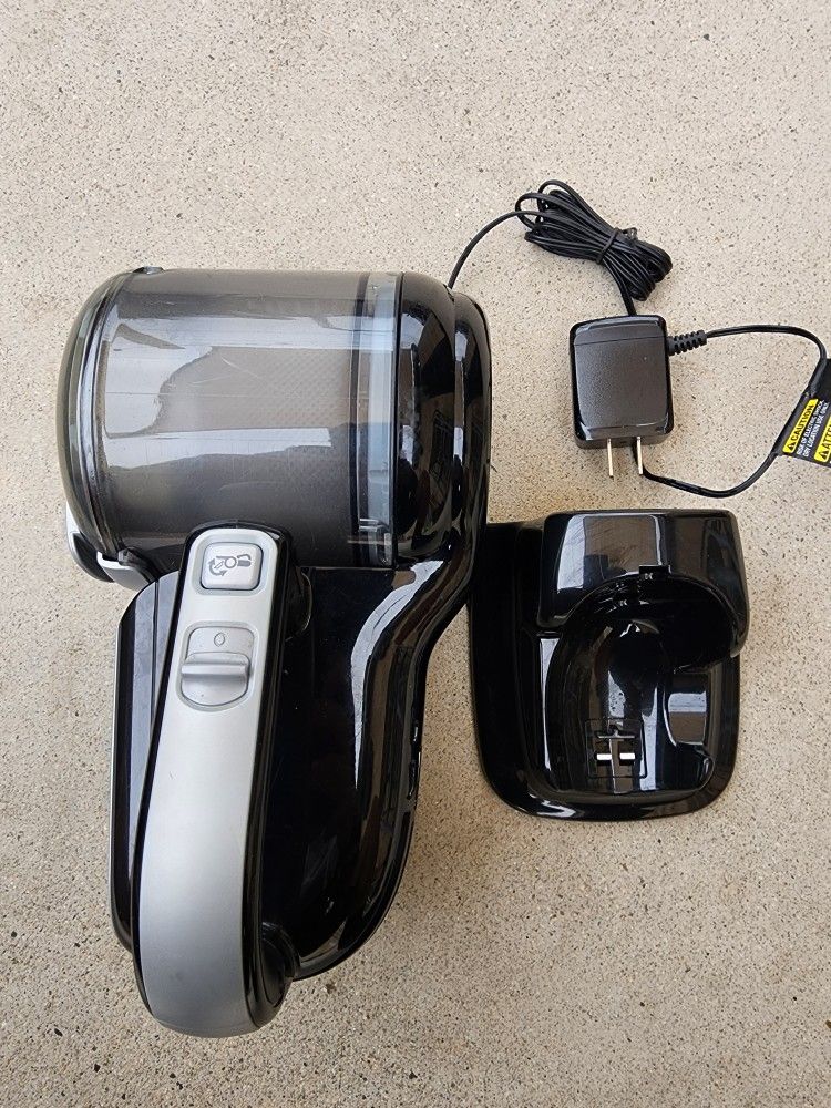 BLACK+DECKER Hand Vacuum $35
