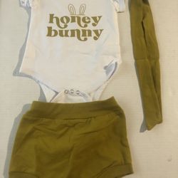 Size 2/3 Baby Easter Outfit 