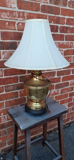Set antique lamps