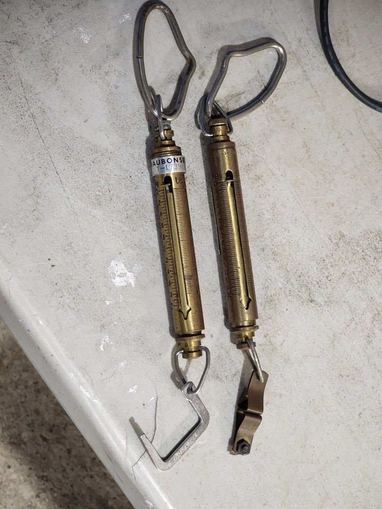Pair Brass Hanging Pull Scales