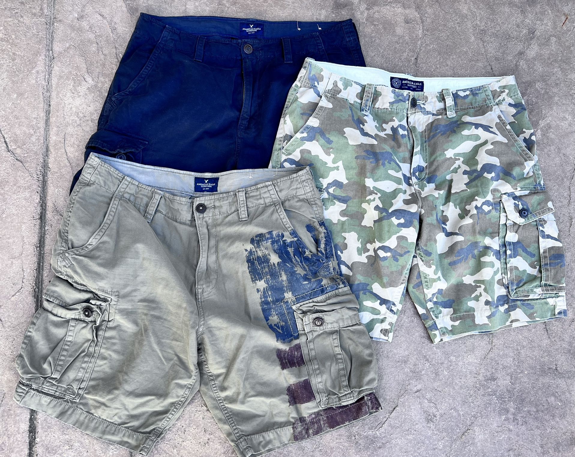 American Eagle Camo Olive Drab Navy Cargo Shorts Classic Men 36 X 10” Lot Of 3
