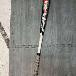 Easton Rival -3 33in bbcor