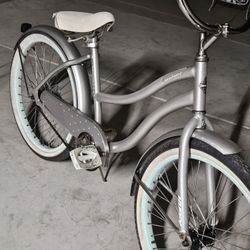 Beach Cruiser Bike