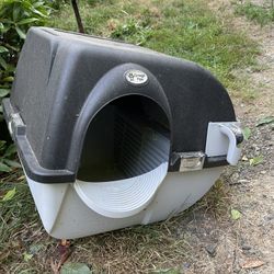 Cat Litter Box 