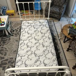 Twin bed