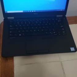 Dell Latitude Intel I5 2.40 GHz 250 SSD 8Gig Ram Webcam  Windows 10