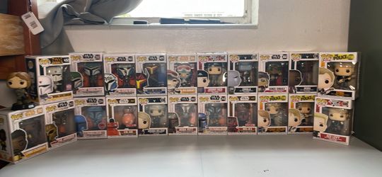 22 Funko Pops Star Wars Destiny Mandalorian Collection Lot 250$ Or best offer