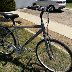 North rock Mountain bike in great shape