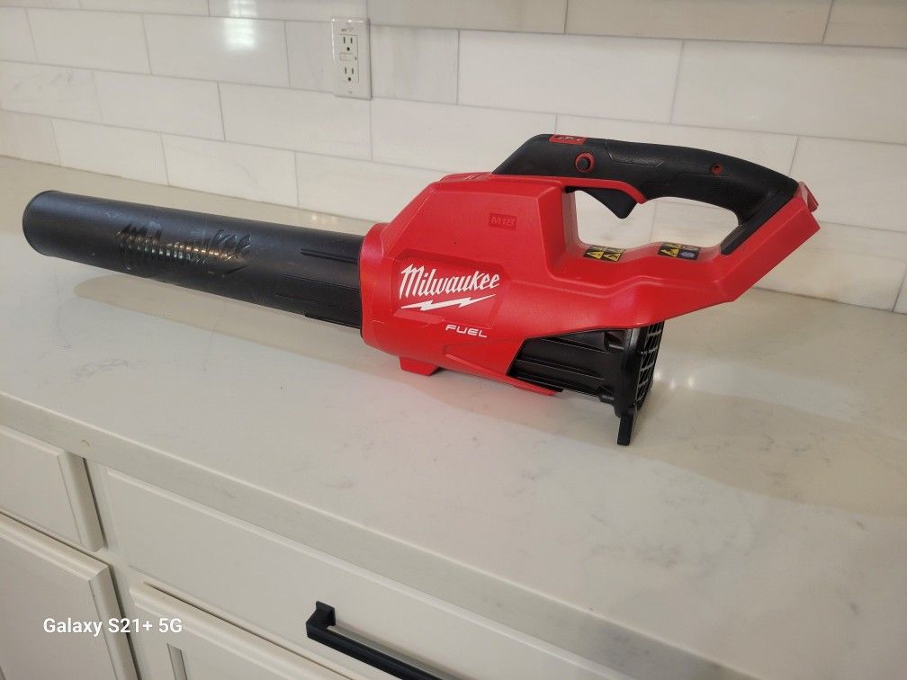 Milwaukee Blower