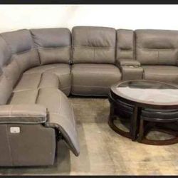 Sectionals / recliner / same day delivery 🚚