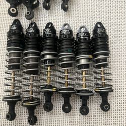 Short Course Truck Proline Shocks. 